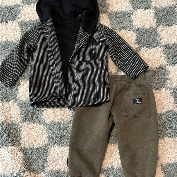 Volcom Kids Olive Green Jogger set - Picture 1 of 5